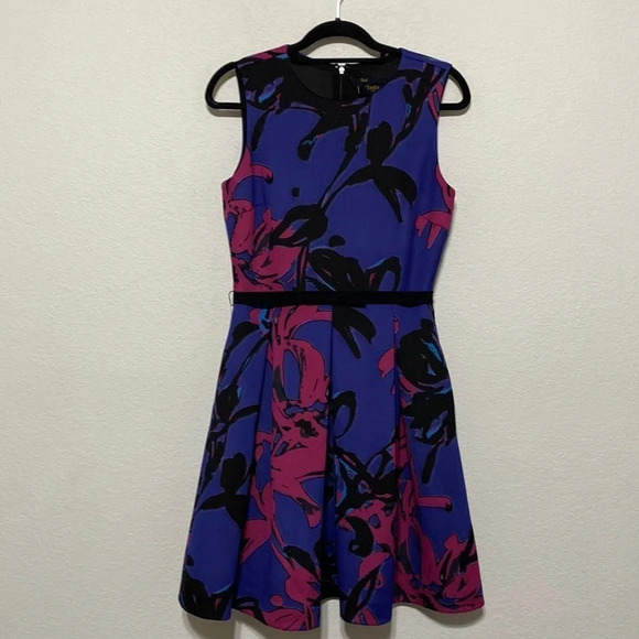 Taylor Purple and Pink Floral Fit & Flare Pleated Dress Size 10 - Picture 1 of 9